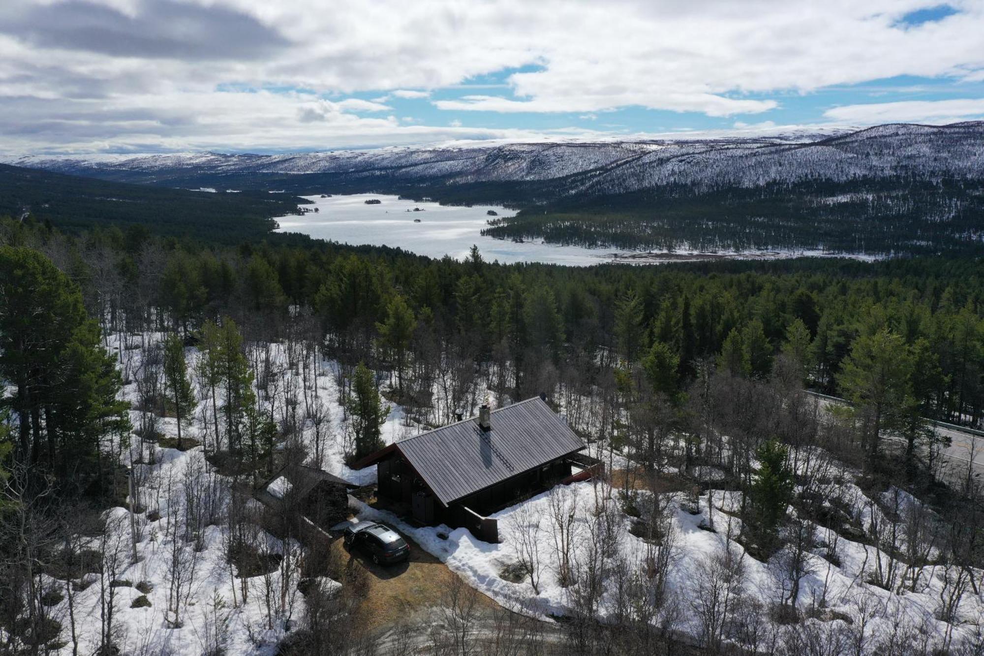 Koselig Hytte Med Usjenert Og Solrik Beliggenhet يالو المظهر الخارجي الصورة