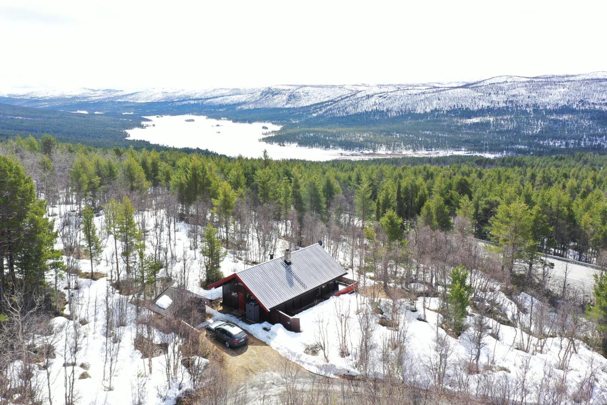 Koselig Hytte Med Usjenert Og Solrik Beliggenhet يالو المظهر الخارجي الصورة